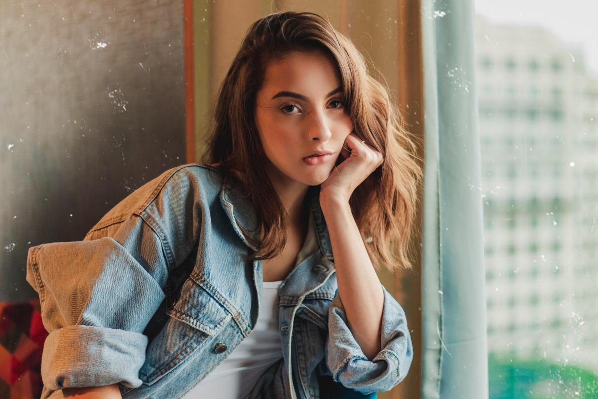 5 Things American Women Do When They Lose Interest 5 Things American Women Do When They Lose Interest